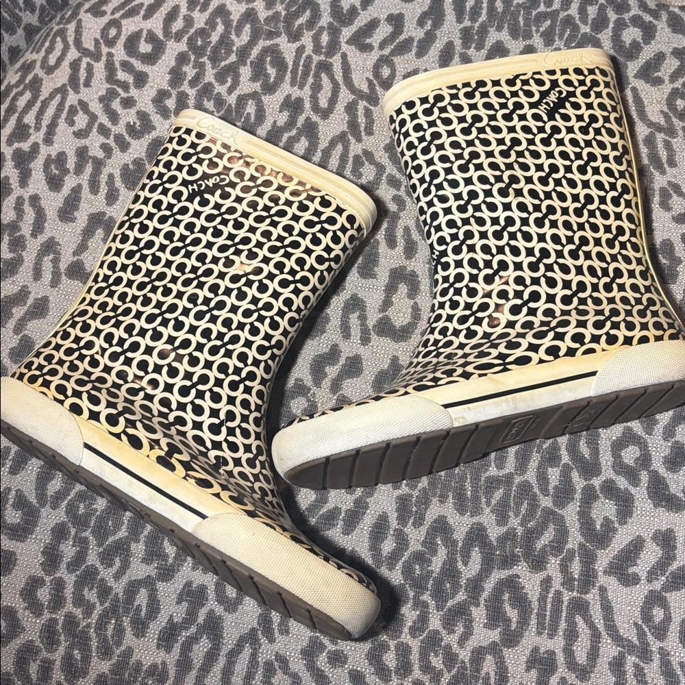 Coach Black & Cream Signature Pattern Rain Boots - Picture 11 of 11